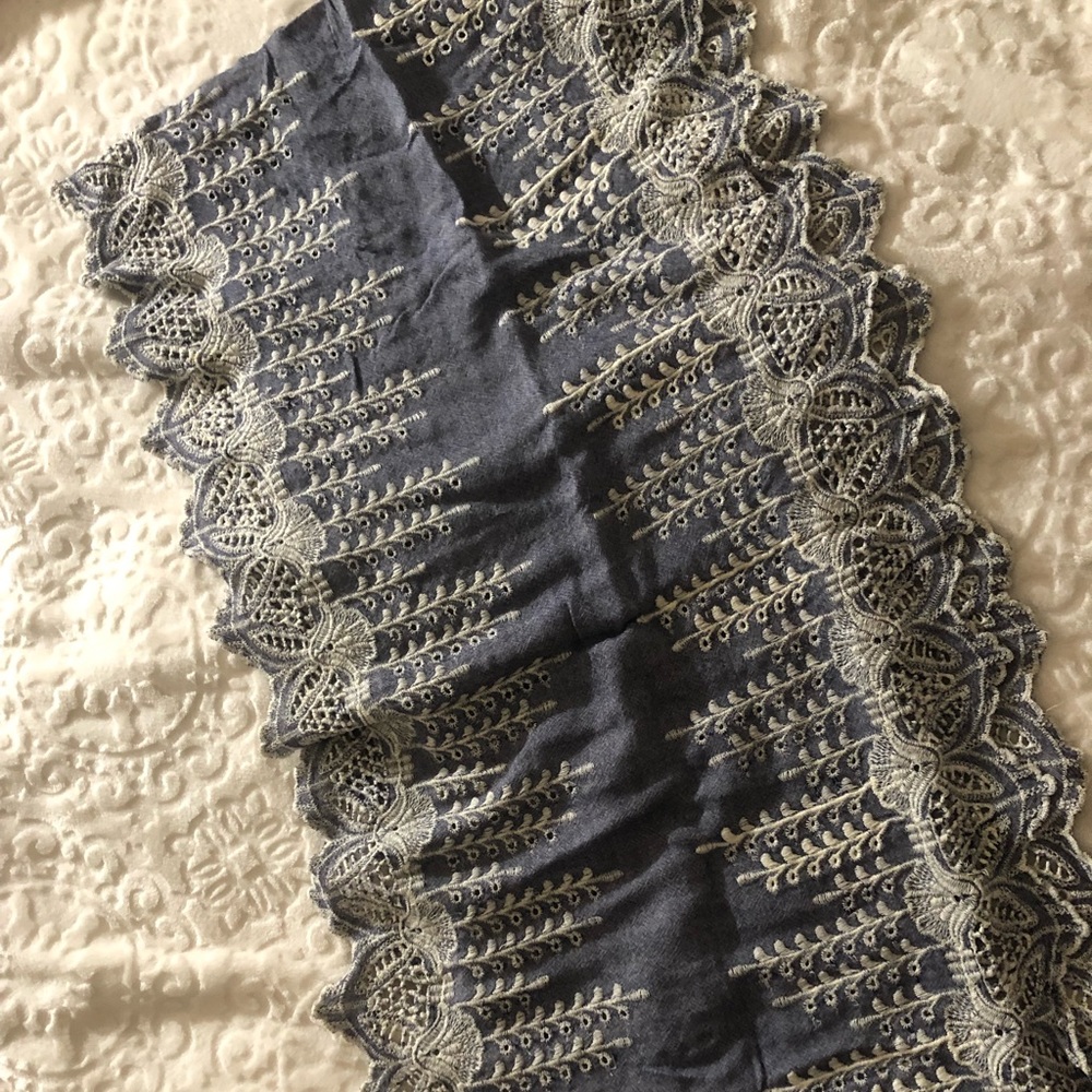 Infinity scarf
